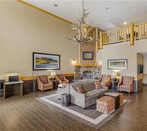 Best Western Plus Riverfront Hotel & Sui Lobby