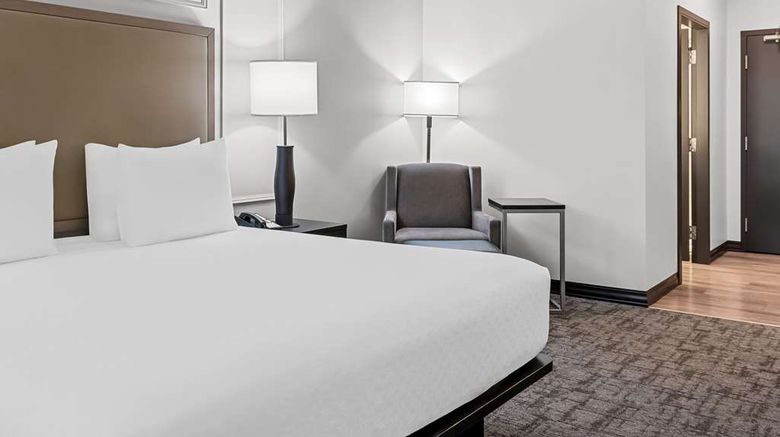 <b>Best Western Plus Winkler Room</b>. Images powered by <a href="https://iceportal.shijigroup.com/" title="IcePortal" target="_blank">IcePortal</a>.