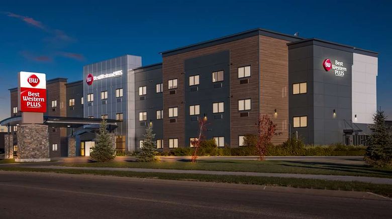 <b>Best Western Plus Winkler Exterior</b>. Images powered by <a href="https://iceportal.shijigroup.com/" title="IcePortal" target="_blank">IcePortal</a>.