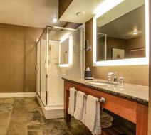 Fairways Hotel on the Mountain Room