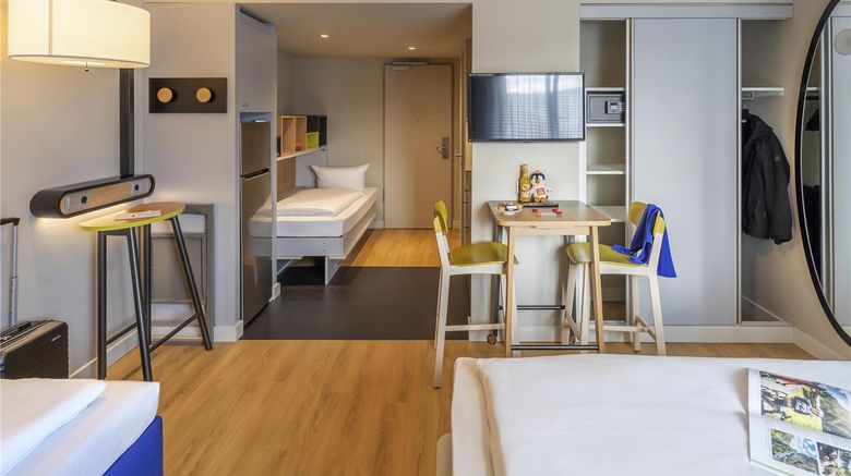 <b>Aparthotel Adagio access Freiburg Room</b>. Images powered by <a href="https://iceportal.shijigroup.com/" title="IcePortal" target="_blank">IcePortal</a>.