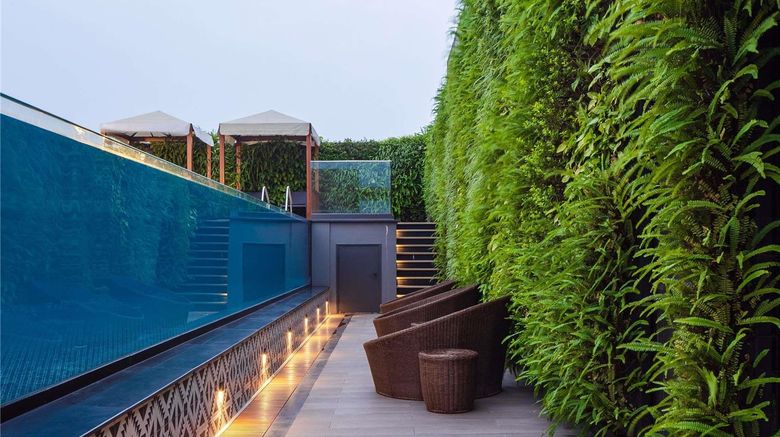 <b>Grand Mercure Hanoi Pool</b>. Images powered by <a href="https://iceportal.shijigroup.com/" title="IcePortal" target="_blank">IcePortal</a>.