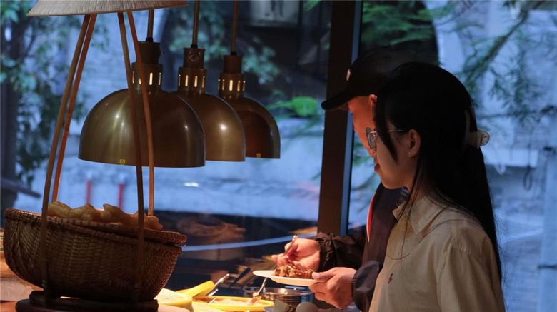 <b>Grand Mercure Hanoi Restaurant</b>. Images powered by <a href="https://iceportal.shijigroup.com/" title="IcePortal" target="_blank">IcePortal</a>.