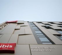 Ibis Baku City Exterior
