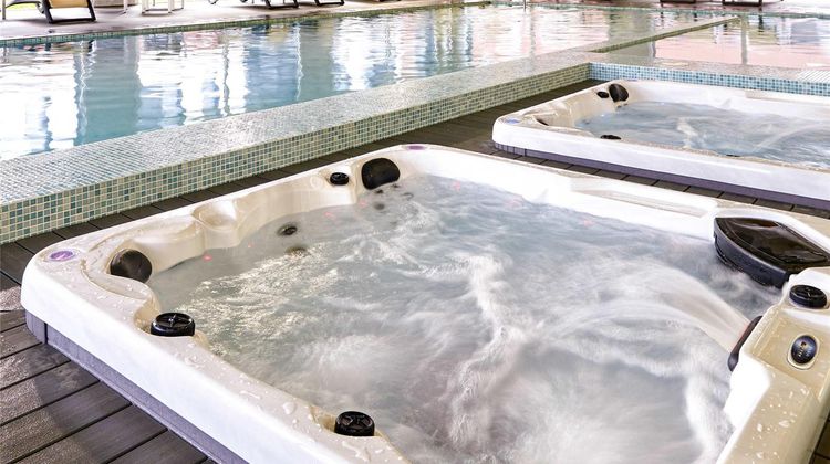 Aparthotel Adagio & Spa Vannes Exterior