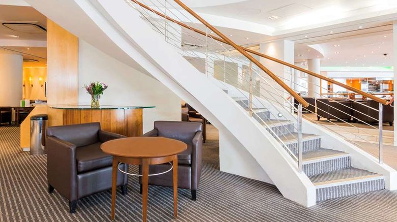 <b>Best Western London Heathrow Ariel Hotel Lobby</b>. Images powered by <a href="https://iceportal.shijigroup.com/" title="IcePortal" target="_blank">IcePortal</a>.