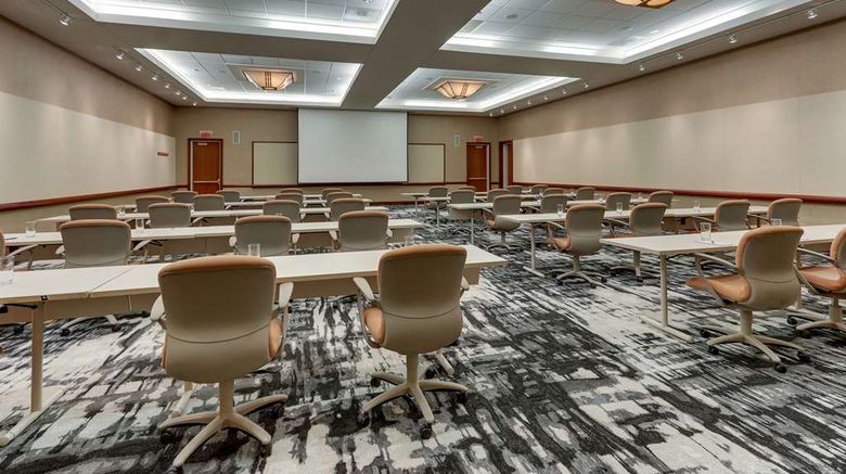 <b>The Chattanoogan Hotel, Curio Collection Meeting</b>. Images powered by <a href="https://iceportal.shijigroup.com/" title="IcePortal" target="_blank">IcePortal</a>.
