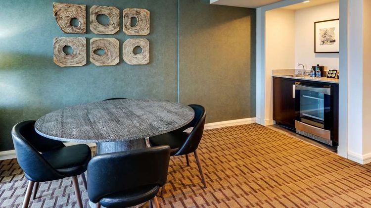 The Chattanoogan Hotel, Curio Collection Other