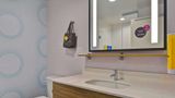 <b>Tru by Hilton Fort Mill Room</b>. Images powered by <a href="https://iceportal.shijigroup.com/" title="IcePortal" target="_blank">IcePortal</a>.