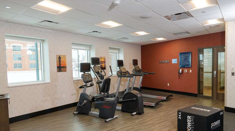 Hampton Inn & Suites Erie Bayfront Health