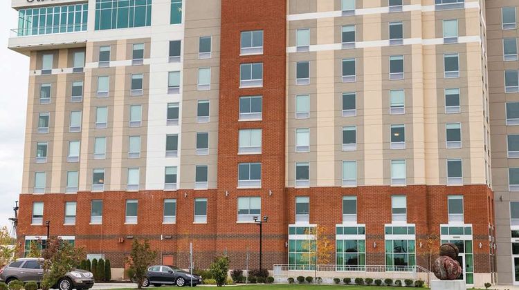 Hampton Inn & Suites Erie Bayfront Exterior