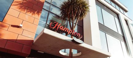 Hampton by Hilton Torquay Exterior