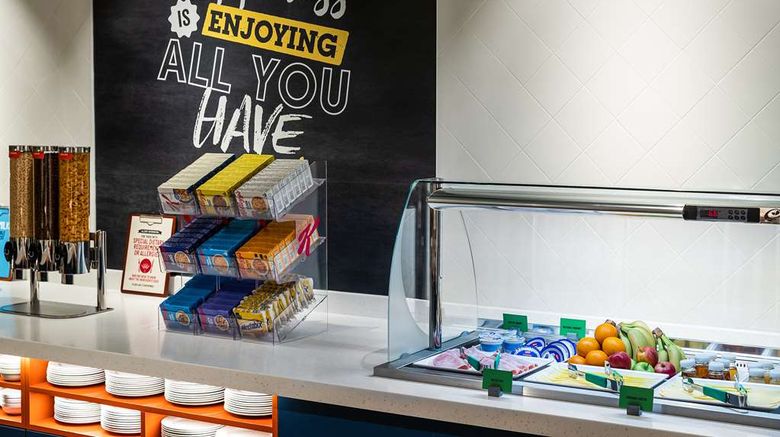 <b>Hampton by Hilton Torquay Restaurant</b>. Images powered by <a href="https://iceportal.shijigroup.com/" title="IcePortal" target="_blank">IcePortal</a>.