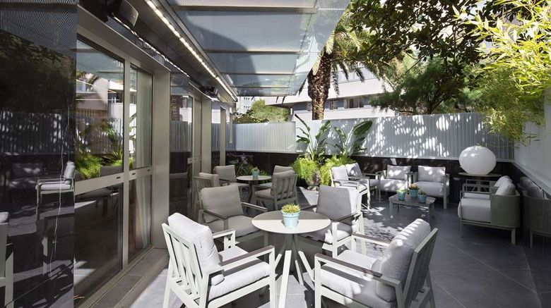 <b>DoubleTree by Hilton A Coruna Exterior</b>. Images powered by <a href="https://iceportal.shijigroup.com/" title="IcePortal" target="_blank">IcePortal</a>.