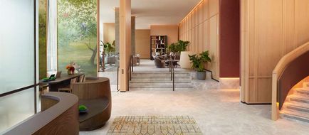 Pan Pacific London Lobby