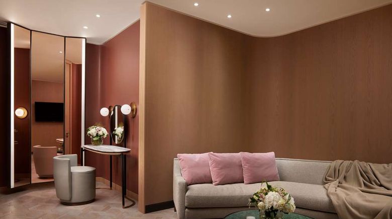 <b>Pan Pacific London Ballroom</b>. Images powered by <a href="https://iceportal.shijigroup.com/" title="IcePortal" target="_blank">IcePortal</a>.