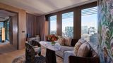 Pan Pacific London Suite