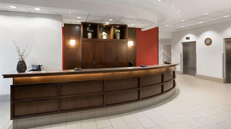 Lakeview Signature, Trademark Collection Lobby