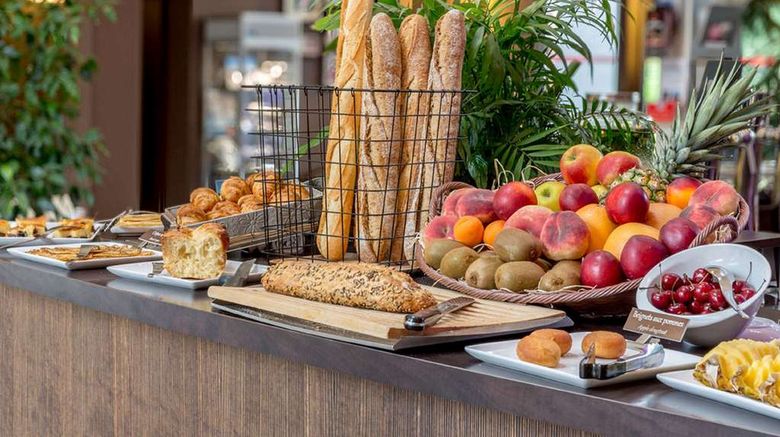 <b>Best Western Nuit de Retz Nantes Sud Restaurant</b>. Images powered by <a href="https://iceportal.shijigroup.com/" title="IcePortal" target="_blank">IcePortal</a>.