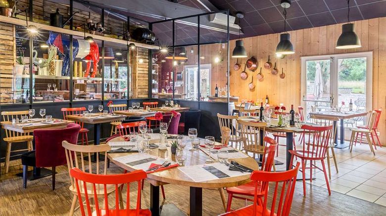 <b>Best Western Nuit de Retz Nantes Sud Restaurant</b>. Images powered by <a href="https://iceportal.shijigroup.com/" title="IcePortal" target="_blank">IcePortal</a>.