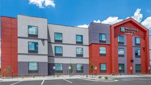 MainStay Suites