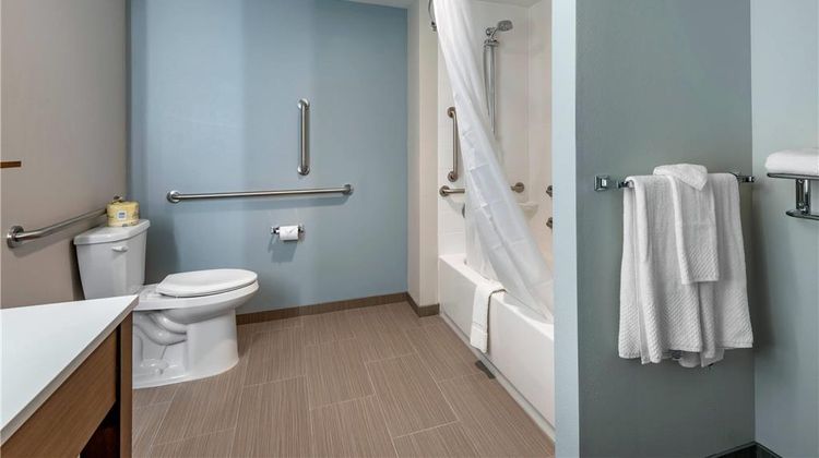 MainStay Suites Room
