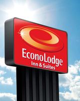 Econo Lodge Inn & Suites