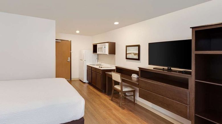 <b>WoodSpring Suites Signature Las Colinas Room</b>. Images powered by <a href="https://iceportal.shijigroup.com/" title="IcePortal" target="_blank">IcePortal</a>.