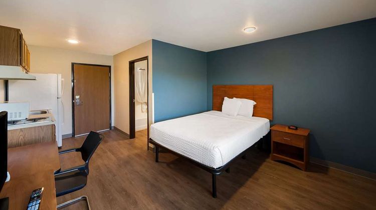WoodSpring Suites Fort Worth FossilCreek Room