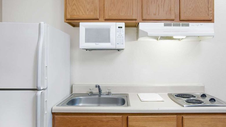 <b>WoodSpring Suites Fort Worth Forest Hill Room</b>. Images powered by <a href="https://iceportal.shijigroup.com/" title="IcePortal" target="_blank">IcePortal</a>.