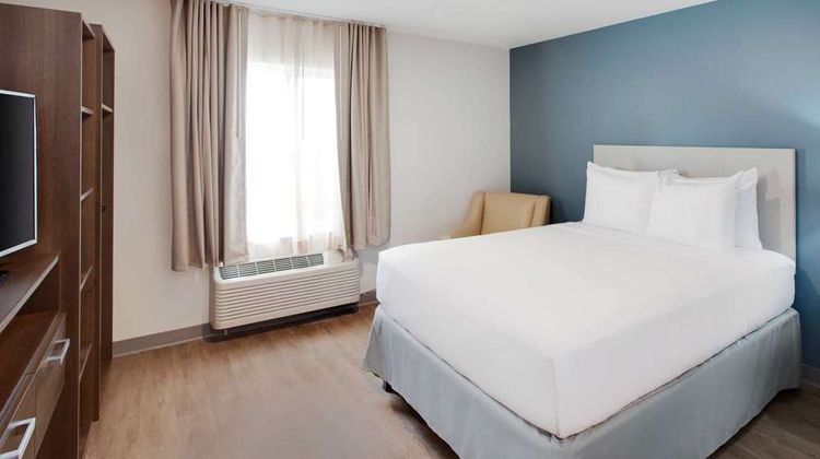 WoodSpring Suites Signature North Dallas Room