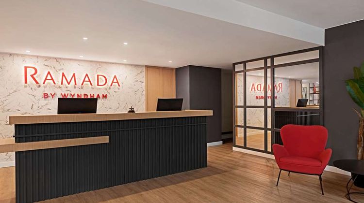 Ramada by Wyndham Valencia Almussafes Lobby