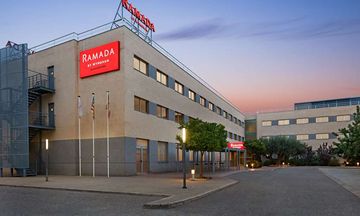 Ramada by Wyndham Valencia Almussafes