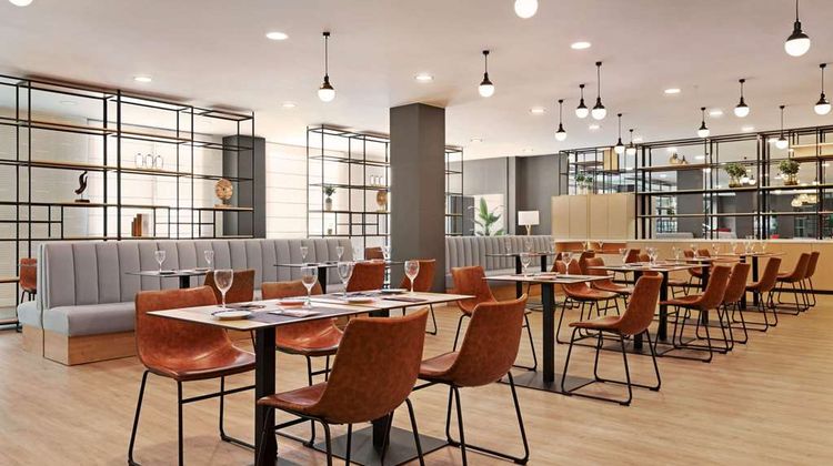 Ramada by Wyndham Valencia Almussafes Restaurant