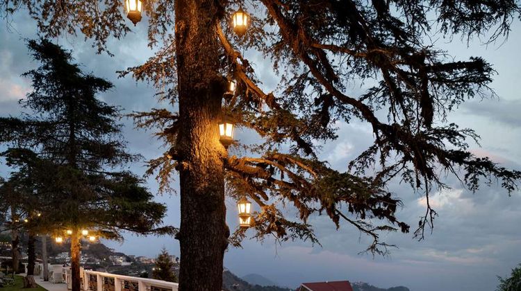 Ramada by Wyndham Mussoorie Mall Road Exterior
