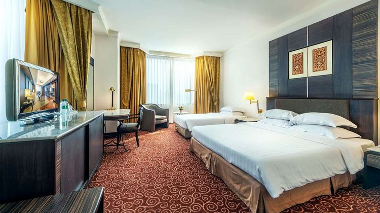 Ramada by Wyndham Bangkok Chaophya Park Room