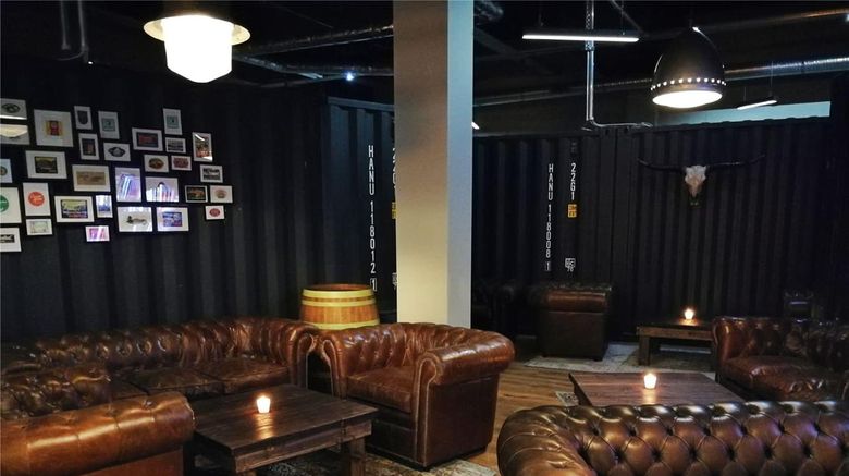 <b>Loftstyle Hotel Hannover, BW Signature Lobby</b>. Images powered by <a href="https://iceportal.shijigroup.com/" title="IcePortal" target="_blank">IcePortal</a>.