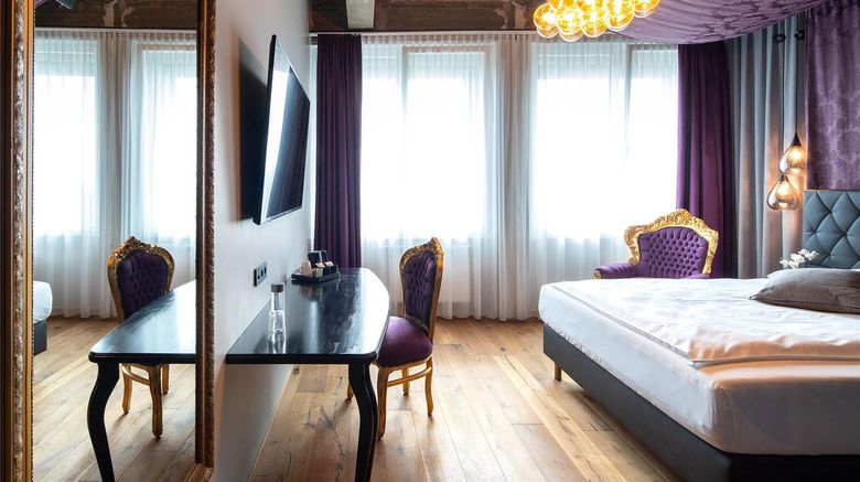 <b>Loftstyle Hotel Hannover, BW Signature Room</b>. Images powered by <a href="https://iceportal.shijigroup.com/" title="IcePortal" target="_blank">IcePortal</a>.