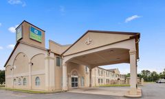 SureStay Hotel by BW Alexandria Airport
