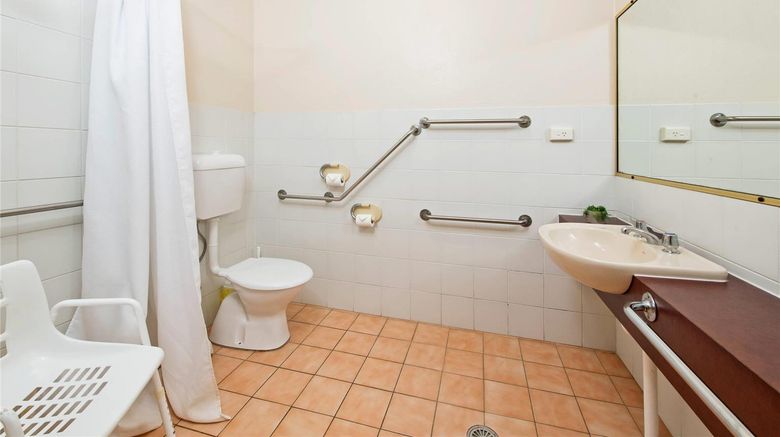 <b>Econo Lodge Savannah Park Tamworth Room</b>. Images powered by <a href="https://iceportal.shijigroup.com/" title="IcePortal" target="_blank">IcePortal</a>.