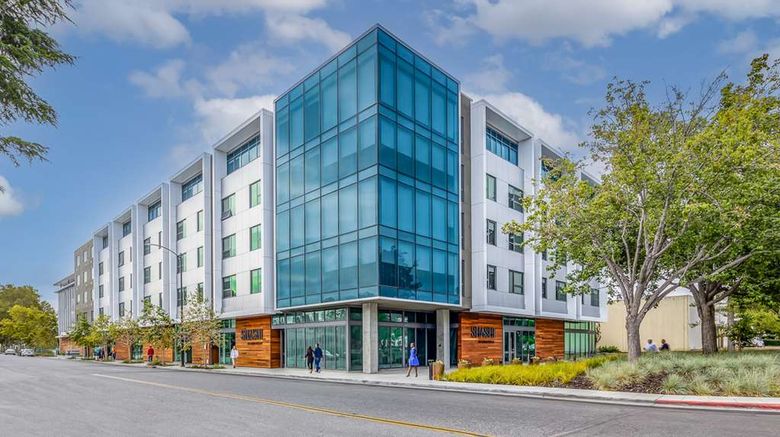 Shashi Hotel Mountain View Urban Resort Exterior. Images powered by <a href="https://iceportal.shijigroup.com" target="_blank" rel="noopener">Ice Portal</a>.