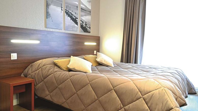 <b>Hometimes Hotel Azurea Room</b>. Images powered by <a href="https://iceportal.shijigroup.com/" title="IcePortal" target="_blank">IcePortal</a>.