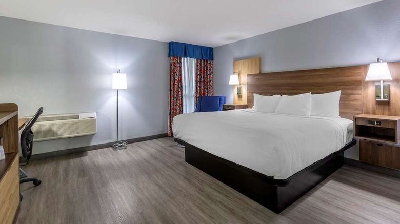 <b>Best Western Plus St Louis Westport Room</b>. Images powered by <a href="https://iceportal.shijigroup.com/" title="IcePortal" target="_blank">IcePortal</a>.