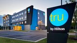 Tru by Hilton Auburn Exterior