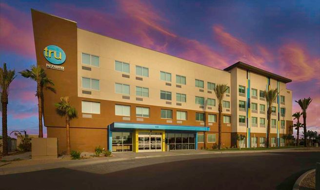 Tru by Hilton Goodyear Phoenix West Exterior