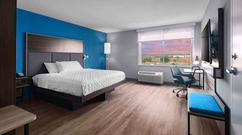 <b>Tru by Hilton Goodyear Phoenix West Room</b>. Images powered by <a href="https://iceportal.shijigroup.com/" title="IcePortal" target="_blank">IcePortal</a>.