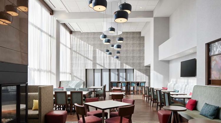 Hampton Inn & Stes Franklin Indianapolis Lobby