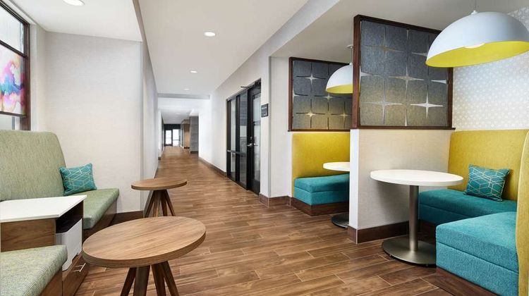Hampton Inn & Stes Franklin Indianapolis Lobby