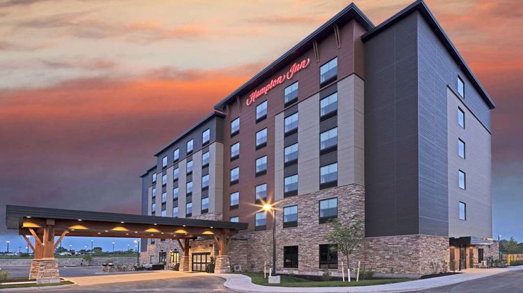 Hampton Inn Verona at Turning Stone Exterior