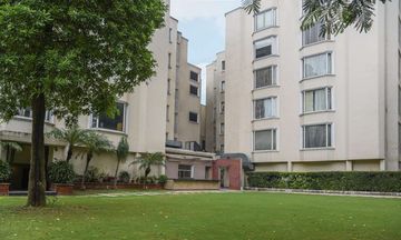 Sarovar Portico, Surajkund